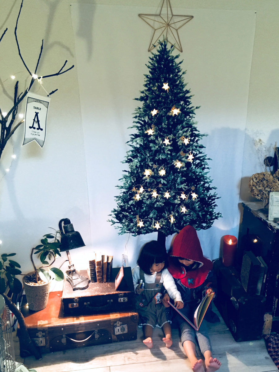 一人暮らしでも簡単にクリスマス気分を味わえちゃう 売切れ続出の壁掛けクリスマスツリー ライフスタイル カルチャー ライフ Fudge Jp