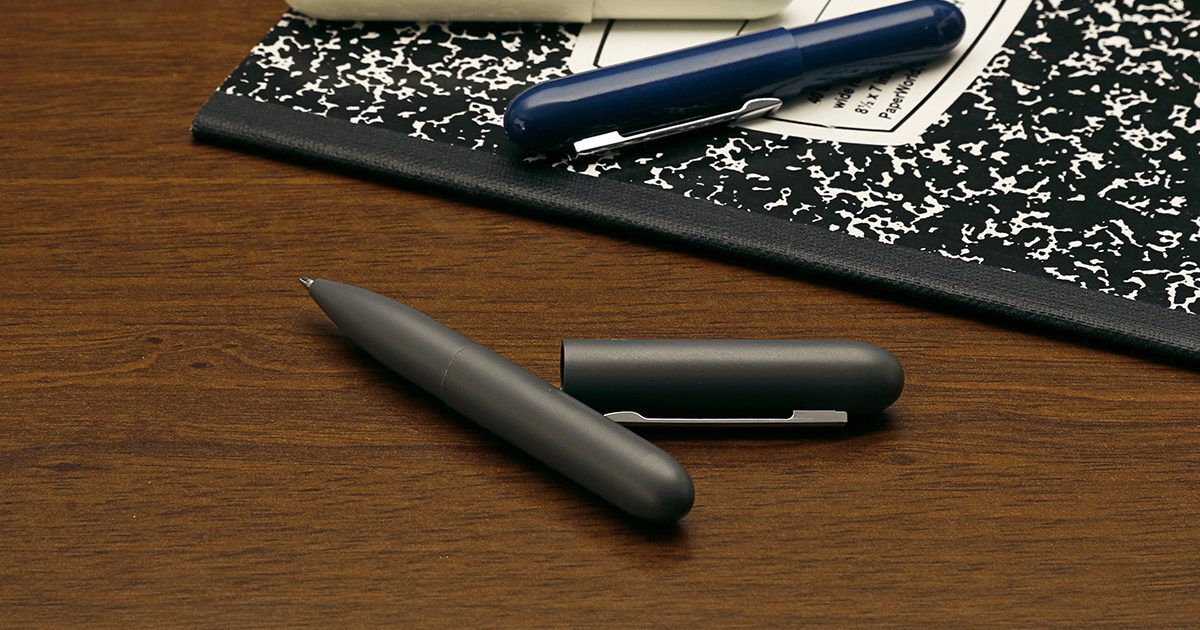 誕生から20周年を迎えた《penco（ペンコ）》からデスクに置いて