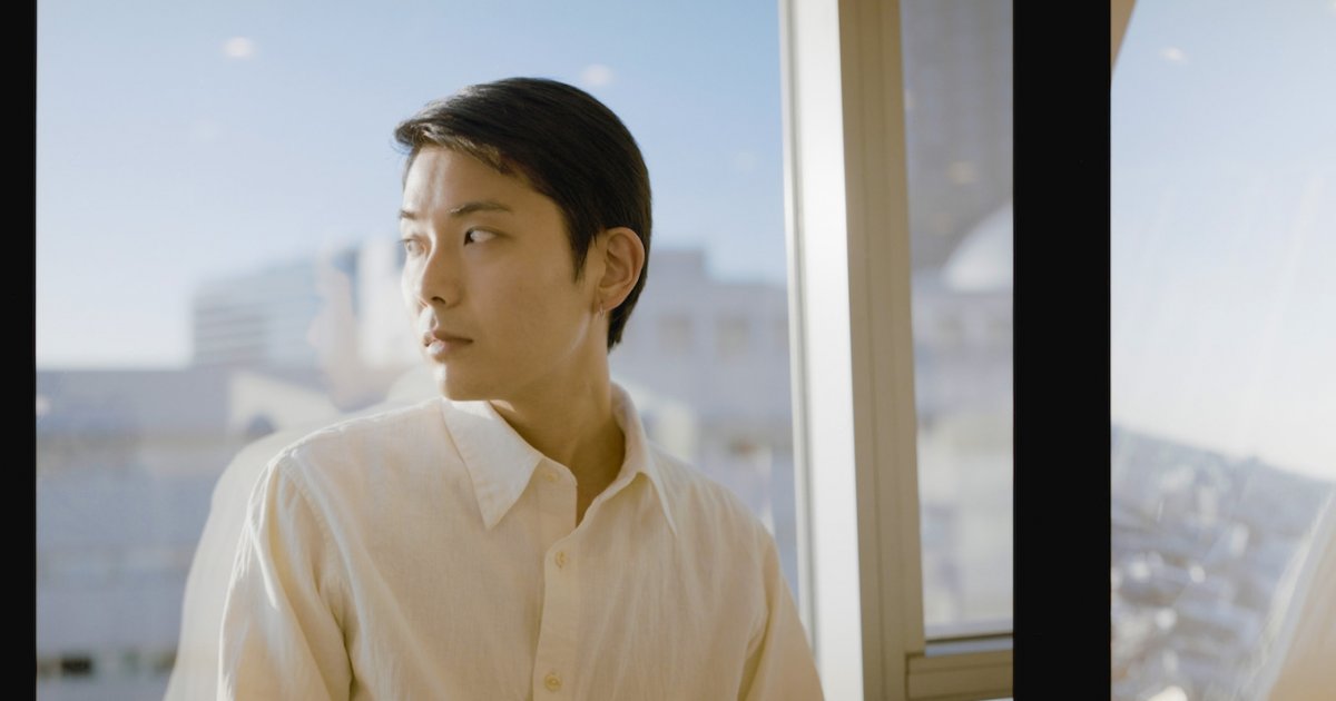 折坂悠太》土手で寝そべって日光浴しながら聴きたい〈起死回生日光浴