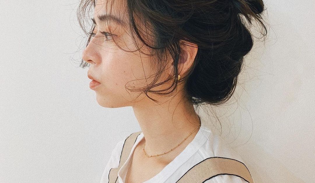 保存版 不器用さんでもできるミディアムヘアの 簡単ヘアアレンジ集 特集 ビューティー ヘア Fudge Jp