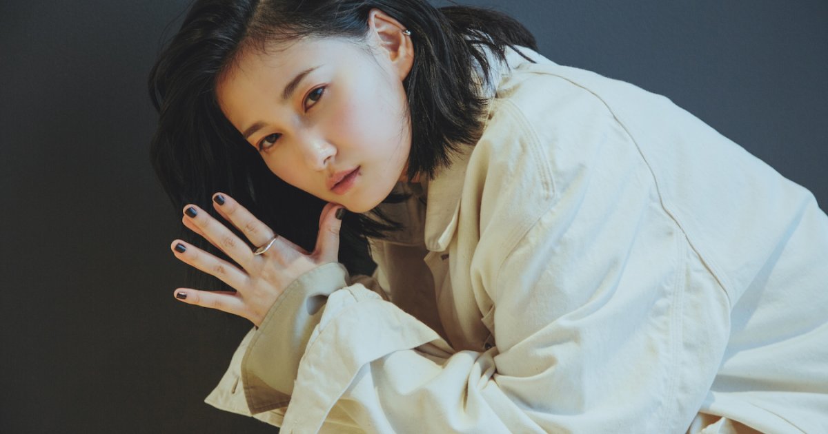 まずは試着してから。兄が育てたデニムも着たりします！《佐藤千亜妃
