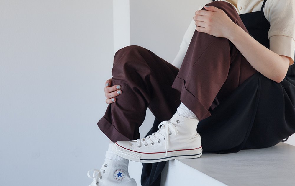 厳選 白スニーカー21まとめ オールシーズン大活躍 おしゃれにコーデが決まる レディーススニーカー15選 特集 ファッション Fudge Jp