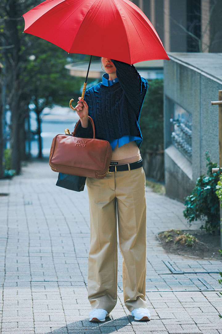 miumiu ミュウミュウ 刺繍ロゴ チノ バミューダパンツ ショーツ