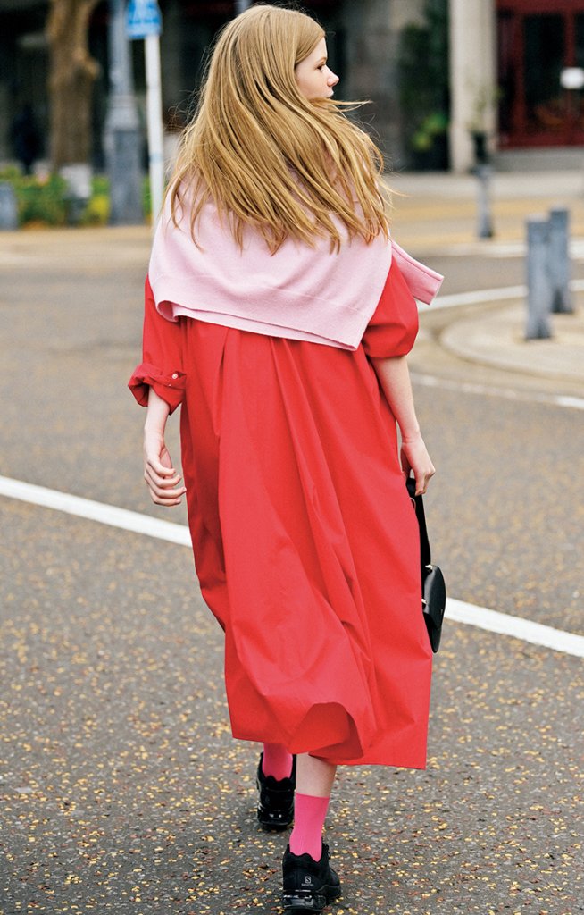 いつもの装いが見違える新鮮な色合わせ【本日のFUDGE GIRL4月15日】 本日のFUDGE GIRL ファッション FUDGE.jp