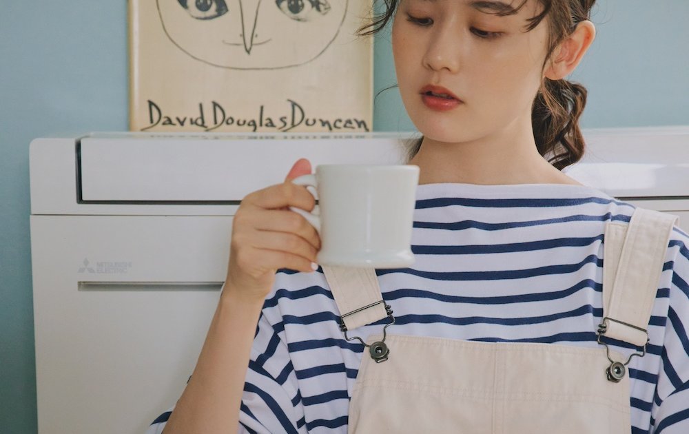 オーバーオールにぴったりなのは？ボーダーTシャツでアクセントを効か