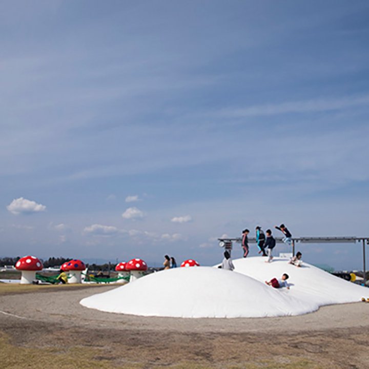 富山で一人旅を楽しむ。ガラス張りの建物が美しい富山県美術館へ【トラムのある街〈富山〉vol.01】