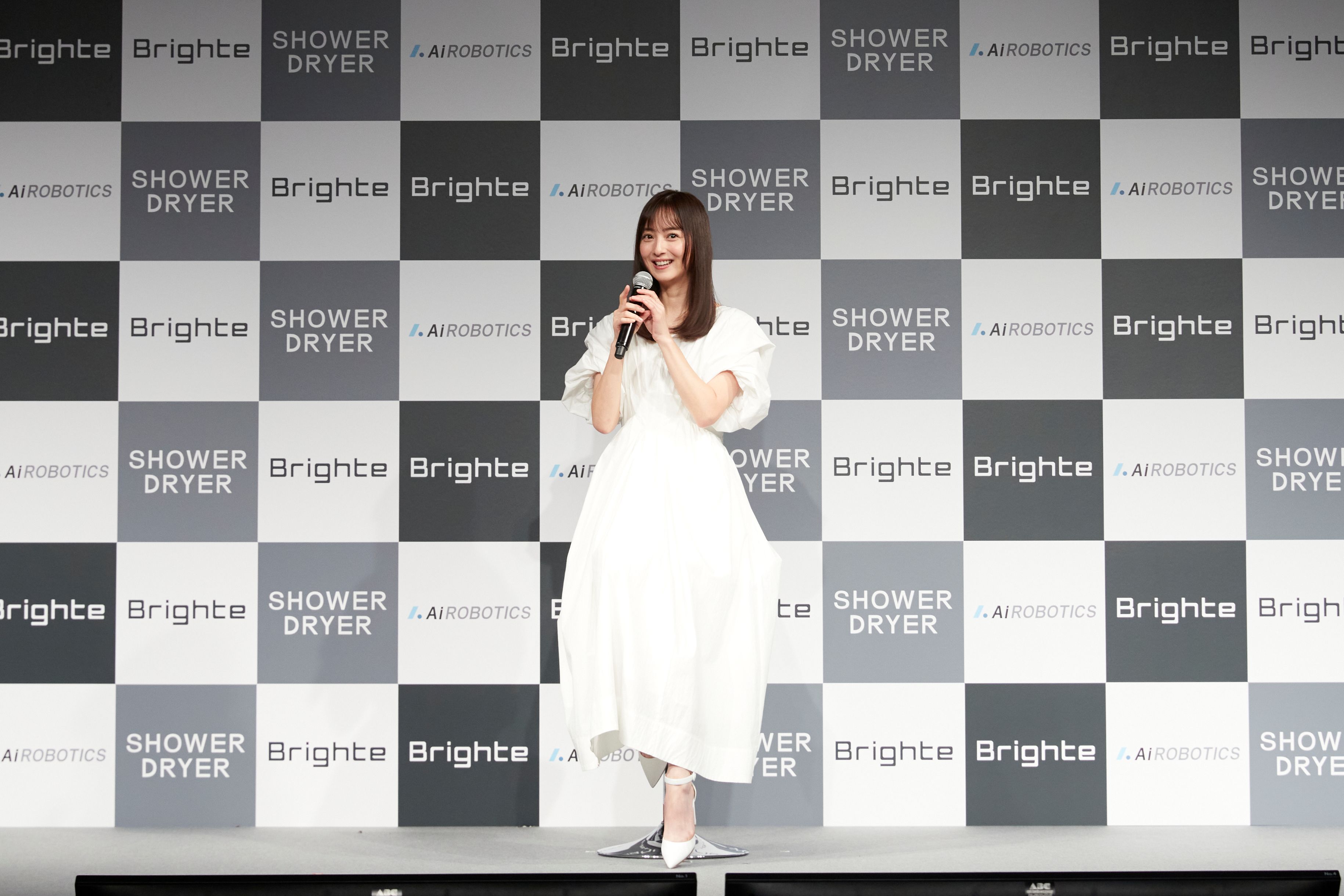 佐々木希「1回目から実感。大切な撮影の前に使ってテンションを高めたい」