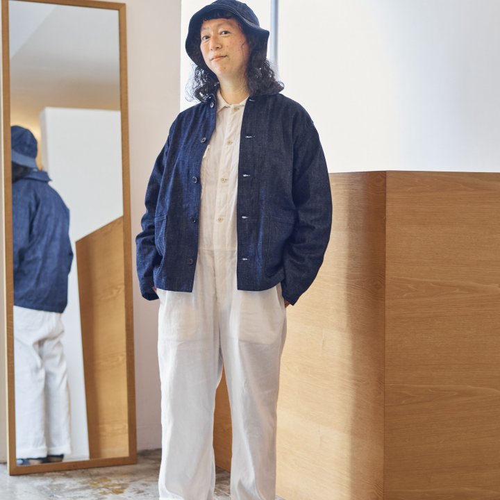オールインワンを仕上げるデニムのハット＆カバーオール！デニムスタイルにオリジナリティをひとさじ【デニム上手をスナップ】
