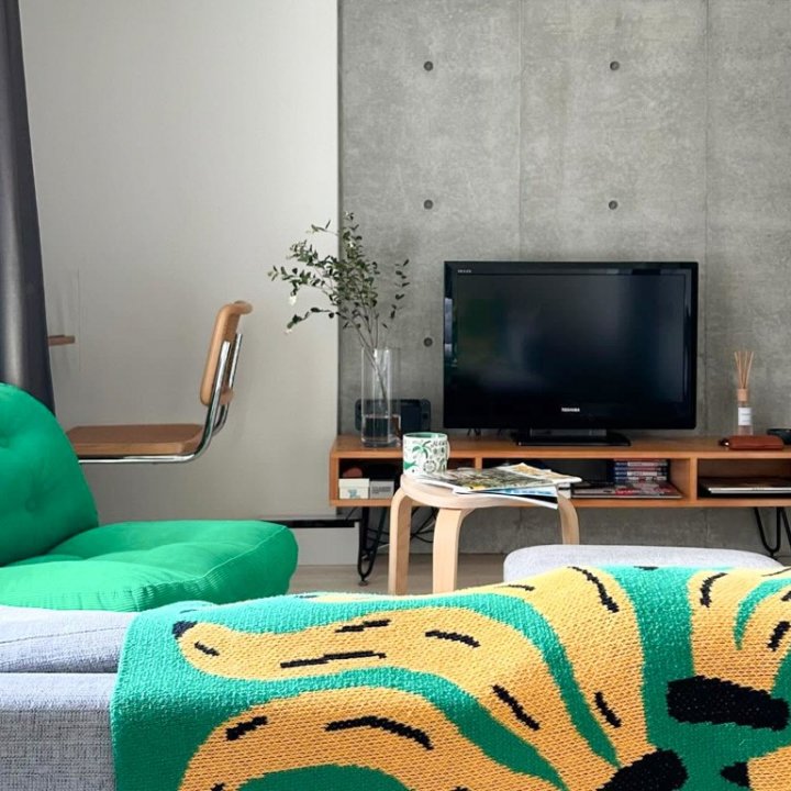 「緑」が部屋のアクセント。コンクリート打ちっぱなしのお部屋に合う3つの愛用品 #myfavorites