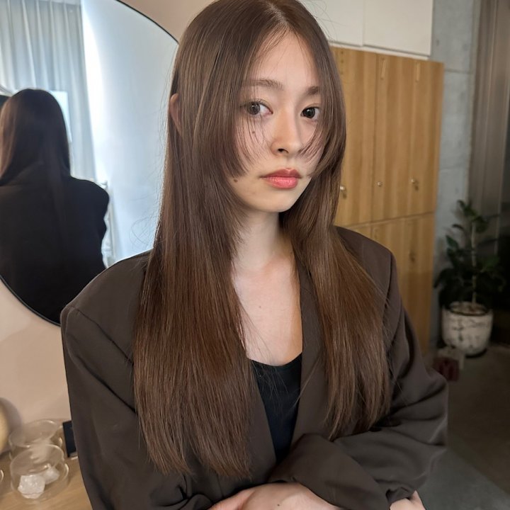 【2025】美容師がおすすめするブラシアイロン3選!髪質・悩みに合わせた選び方