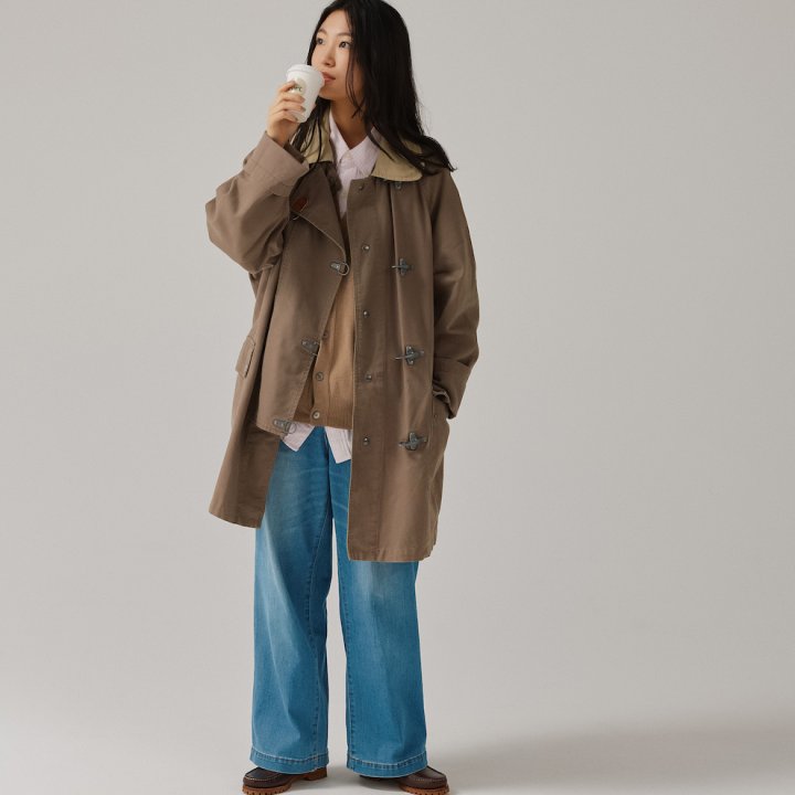 デニムとベージュ。秋はおじさんっぽいこの組み合わせが可愛い！【FUDGE FRIEND おしゃれさんの毎日コーディネート vol.612｜ 栁沼芽以】