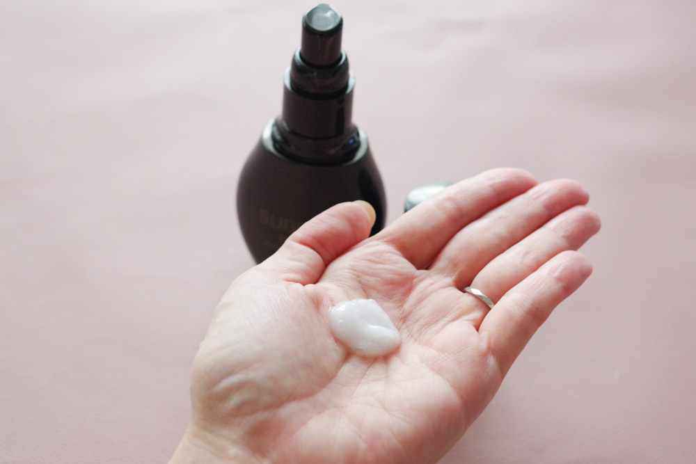 体内時計に着目した新発想のヘアケアアイテム「タイムティック」