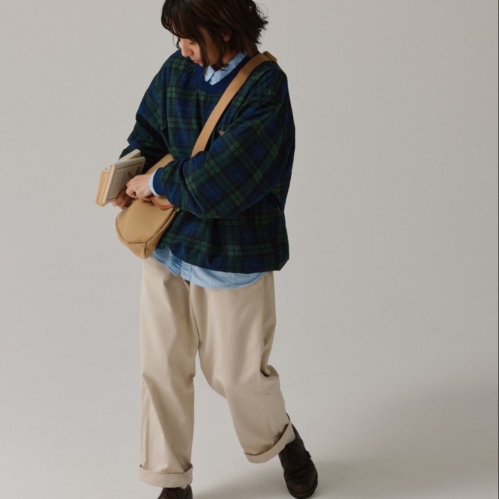 チェックのシャカシャカってレア?!スクールボーイ風に着こなすのがマイブーム【FUDGE FRIEND おしゃれさんの毎日コーディネート vol.614|momo】