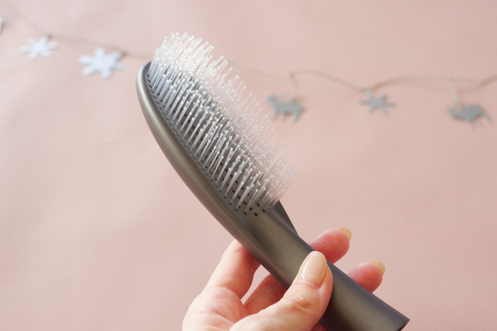 バスタイムのヘアケアを強化したいなら！新作「スムースシャインマルチケアブラシ」