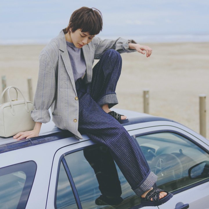 無骨と繊細を両立、40年代のフレンチワークパンツで個性を楽しむ【海と空と、デニム①】