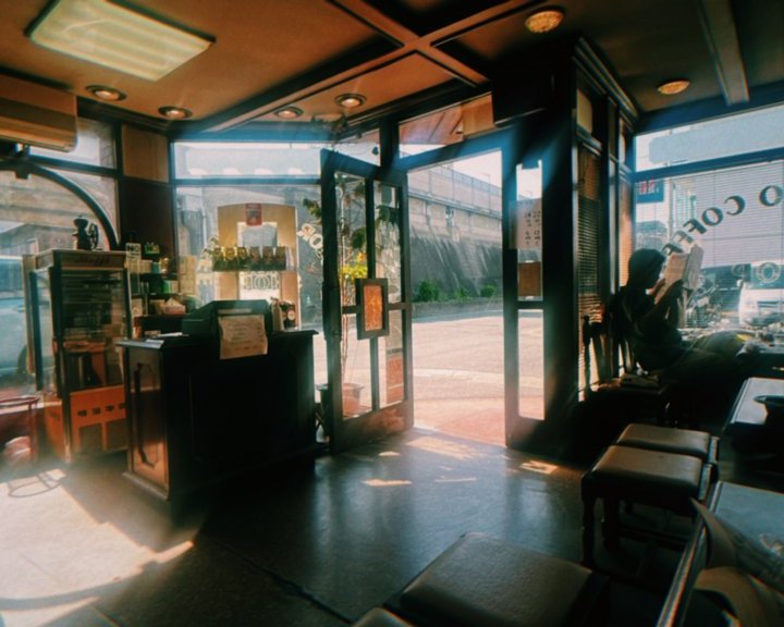 長年愛される街角の喫茶店へGO!&イラストカレンダー2026のおしらせ【FUDGENA:おおえさきの週末京都クリップ vol.14】