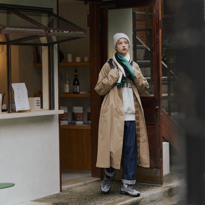 上品だけど、カジュアルに着れる!《SCYE(サイ)》のバルマカーンコートをチェック【FUDGE dig.|バルマカーンコートの名品はこちら- 07】