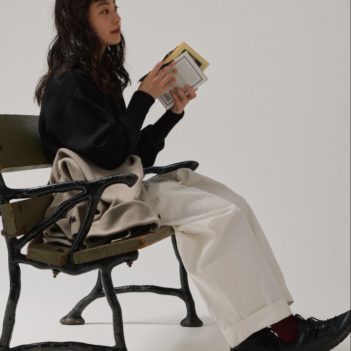 大切にしているカシミアニットが主役。友人にも好評なシンプルコーデ【FUDGE FRIEND おしゃれさんの毎日コーディネート vol.632｜田中真里奈】