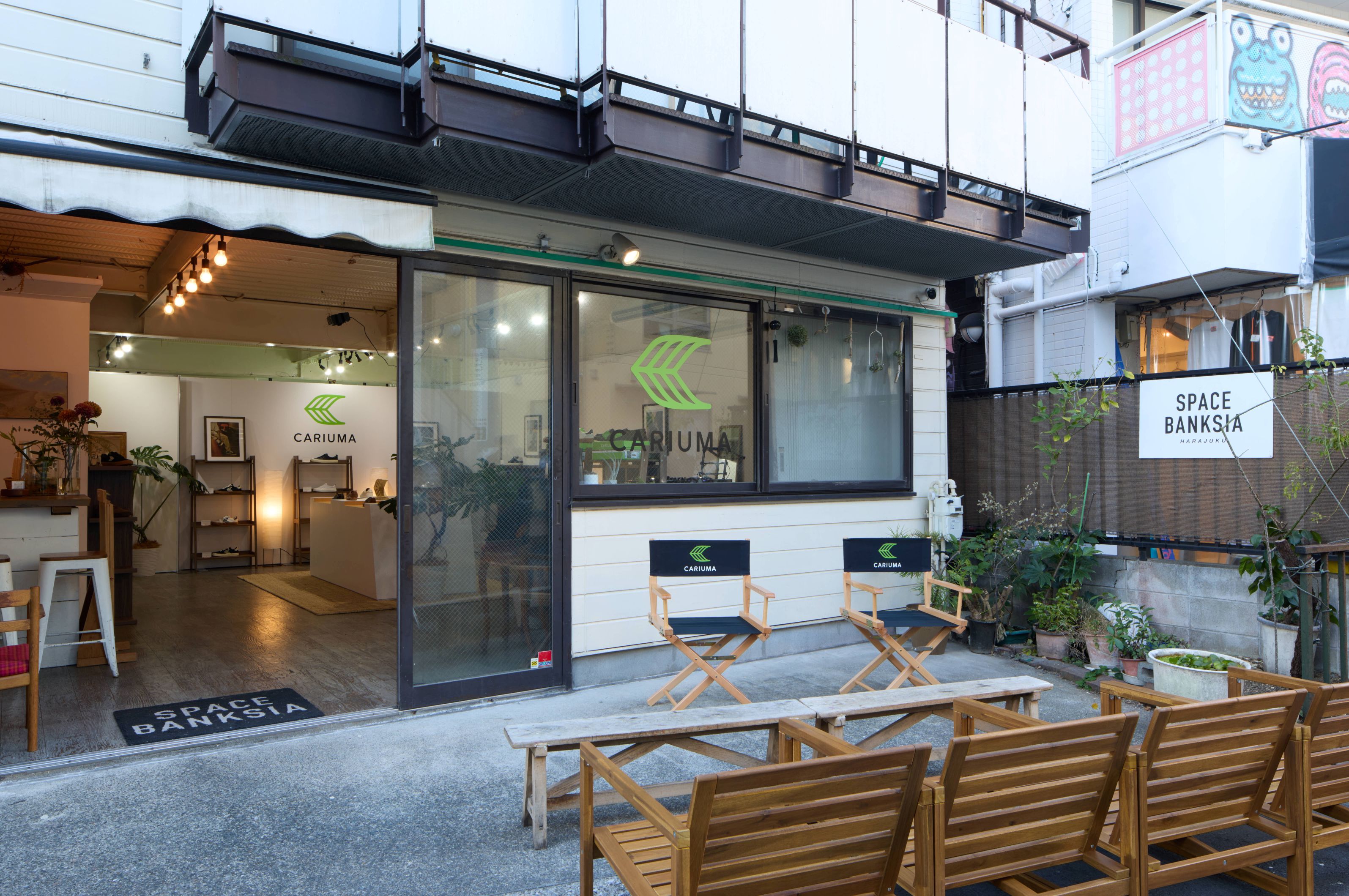 ベストセラーモデル「OCA(オカ)」、リラックス感とエレガンスを備えたローファー「CAJU(カジュ)」などラインナップ