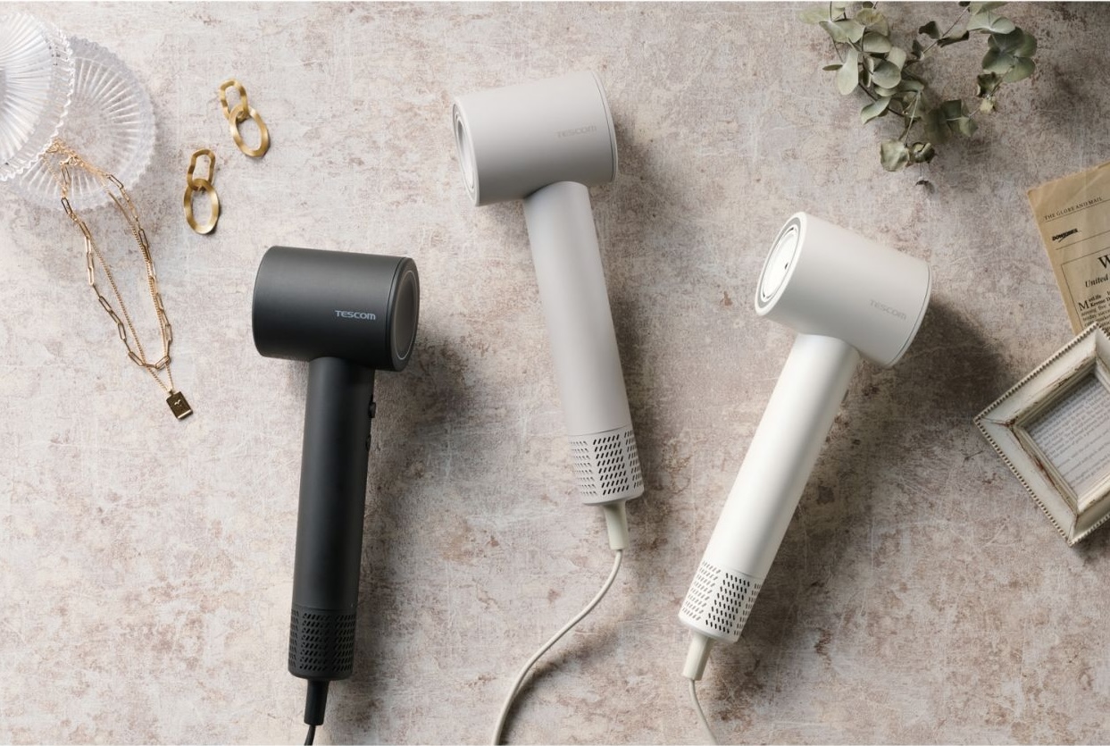 テスコム マイナスイオン ヘアドライヤー（TD863A）