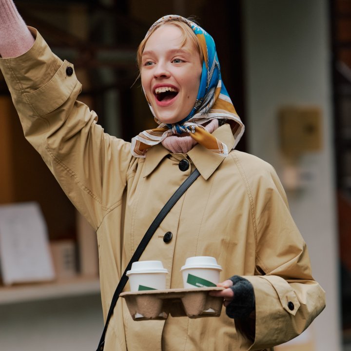 欲しいのは上品に着られるレディなコート【FUDGE dig.|バルマカーンコートの名品はこちら- 08】