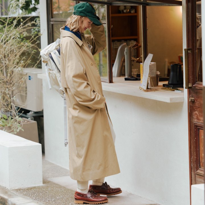 《YAECA(ヤエカ)》のコートが良い。毎日をともにしたくなるコートを探してるなら【FUDGE dig.|バルマカーンコートの名品はこちら- 05】