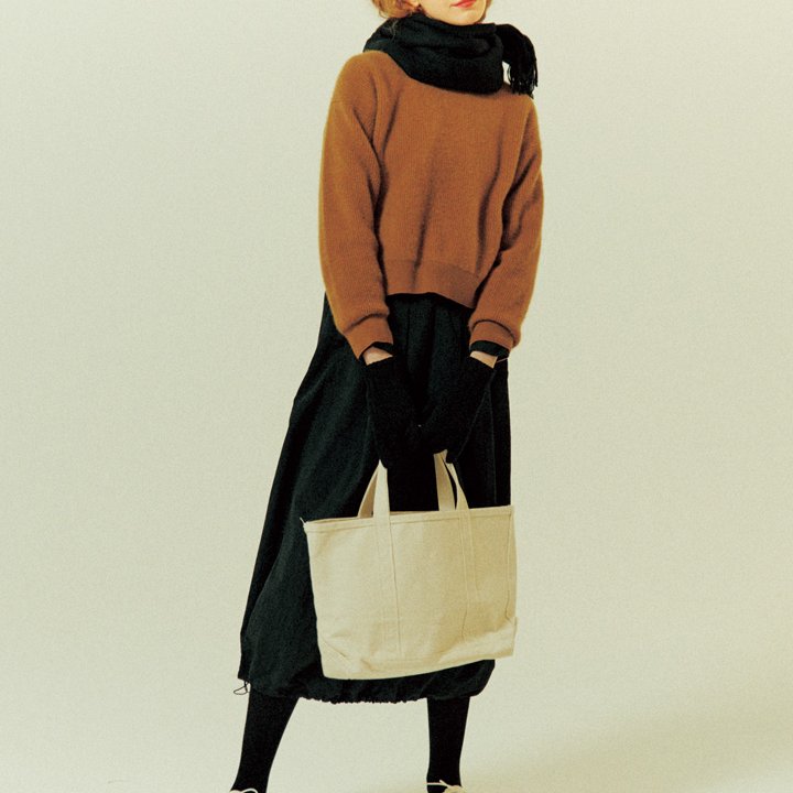 初詣はあったかマフラーをグルグル巻いてシンプルコーデで【本日のFUDGE GIRL-1月1日】