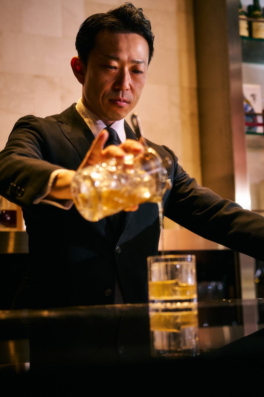 コーヒーとカクテルのプロが共演し「余韻に浸る」バレンタインメニューに