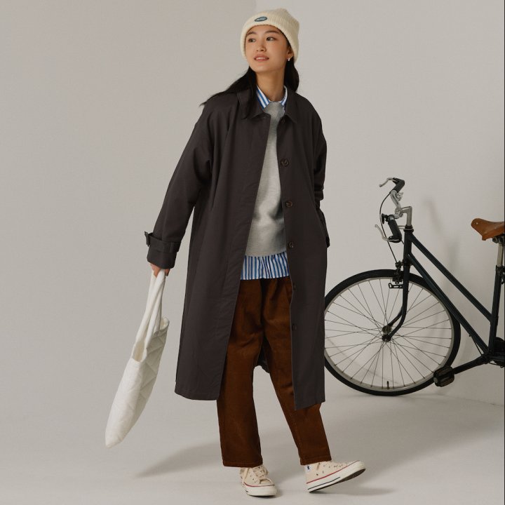 コートの中はストライプが正解！冬スタイルに華やぎを【FUDGE FRIEND おしゃれさんの毎日コーディネート vol.636｜ 栁沼芽以】