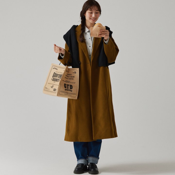 ロングコート×ストライプで叶える、すっきり縦長シルエット【FUDGE FRIEND おしゃれさんの毎日コーディネート vol.644｜RAN】