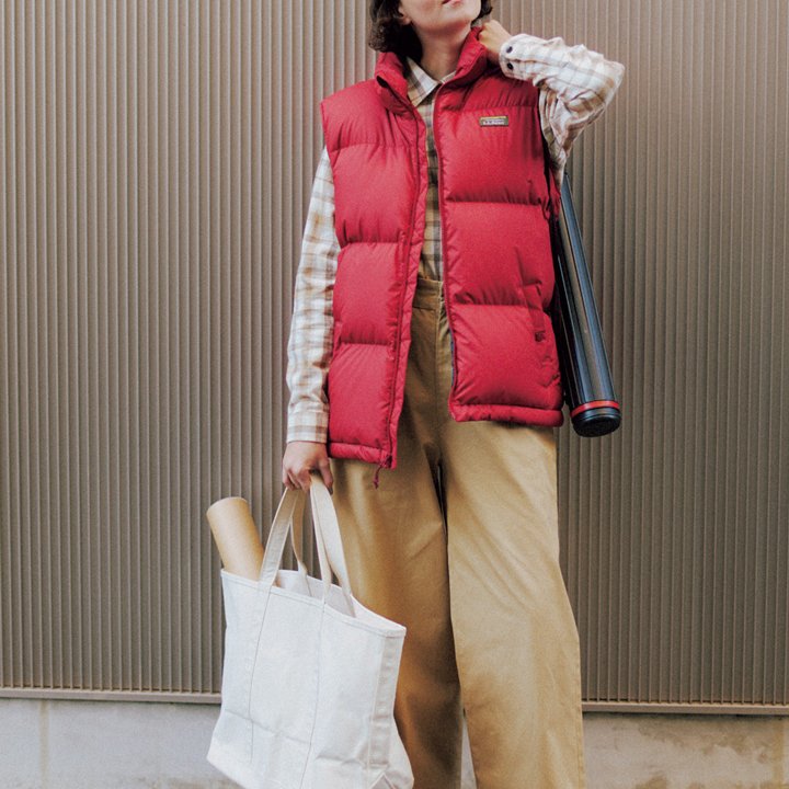 あったかくて、レトロで最高！赤いダウンジャケットのコーデ【本日のFUDGE GIRL-2月15日】