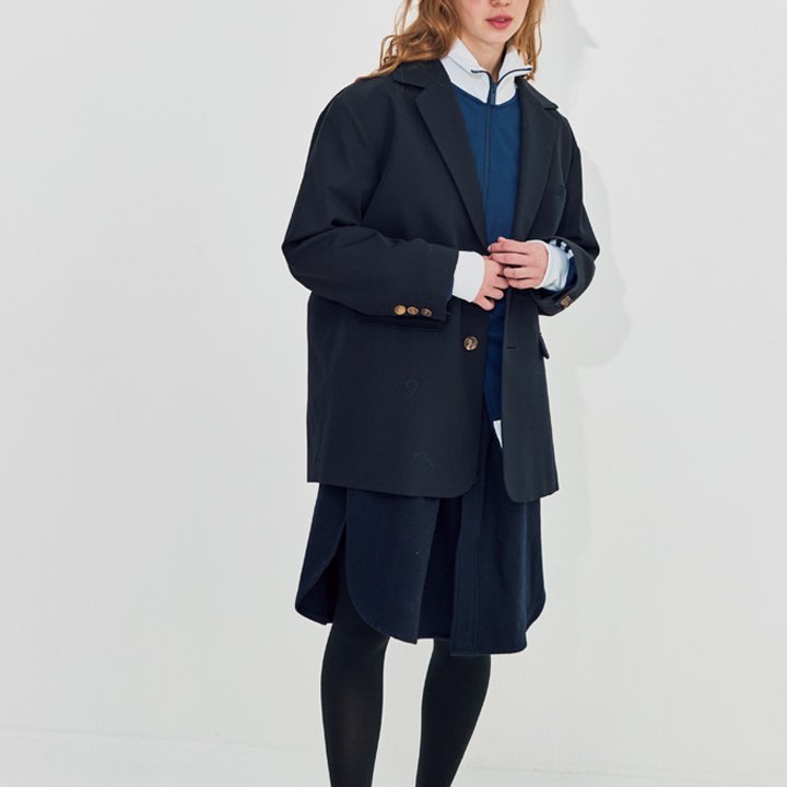 ネイビーがベースのコーデはイエローを差し色にしてメリハリを【本日のFUDGE GIRL-2月20日】