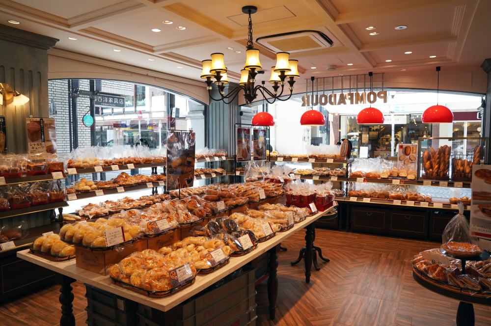 朝活３：元町発祥「ポンパドウル」のベーカリーをお土産に