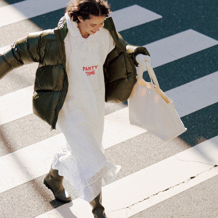 ベーシックカラー2色で完成させるコーデ5選