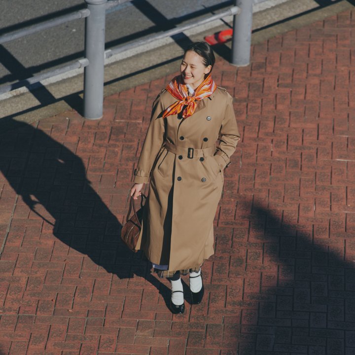 お手本はレディなパリジェンヌ。そろそろトレンチコートの出番だね【FUDGE 3月号連動企画-FUDGEガールの基本4スタイル | DAY 4】