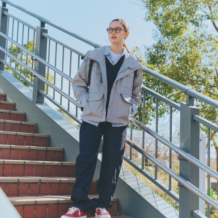 ネイビーとブルーの組わせには、足元に赤を入れよう【FUDGE 3月号連動企画-FUDGEガールの基本4スタイル | DAY 13】