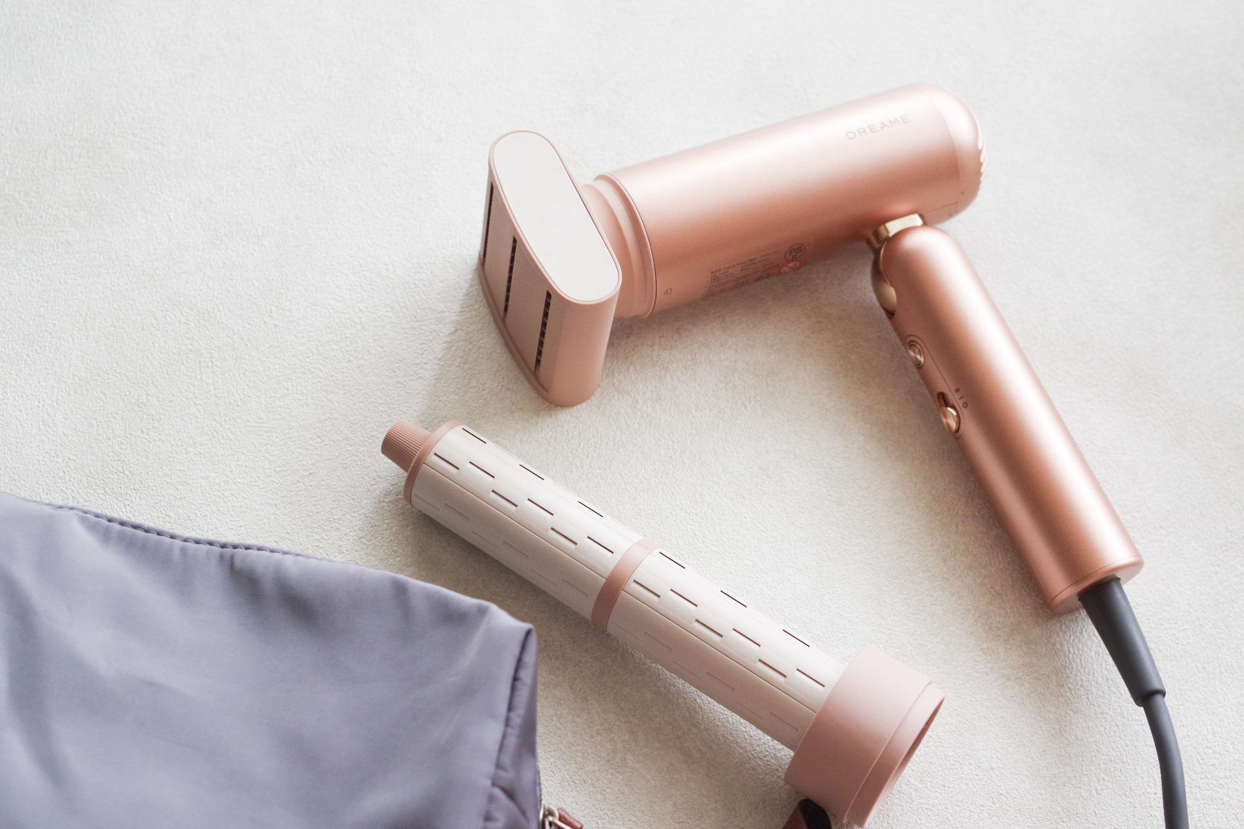 カールヘアのスタイリングまで叶えてくれる多機能ドライヤー見つけた