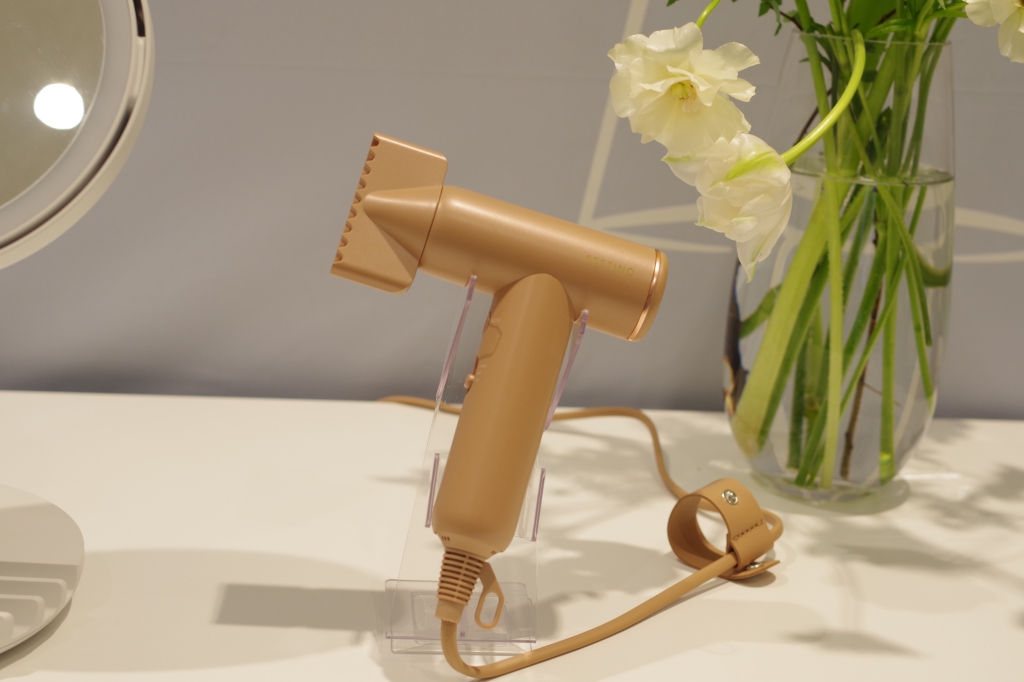 手のひらサイズの頼れる相棒！スマートなライフスタイルを実現