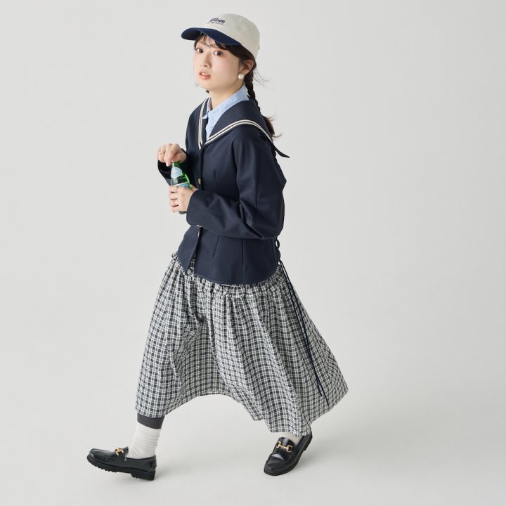 春マリンはセーラーカラージャケットで。チェック柄スカートでつくるゆるトラッド【FUDGE FRIEND おしゃれさんの毎日コーディネート vol.675|Maruru】