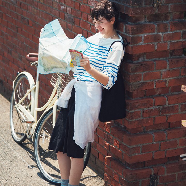 ショートパンツが少年っぽくなる人へ。ネックレス重ねと腰巻きシャツが効く【本日のFUDGE GIRL-7月5日】