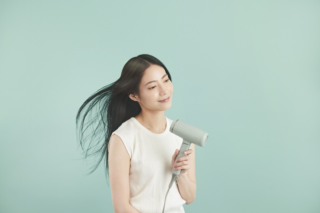 BRUNOのヘアドライヤー